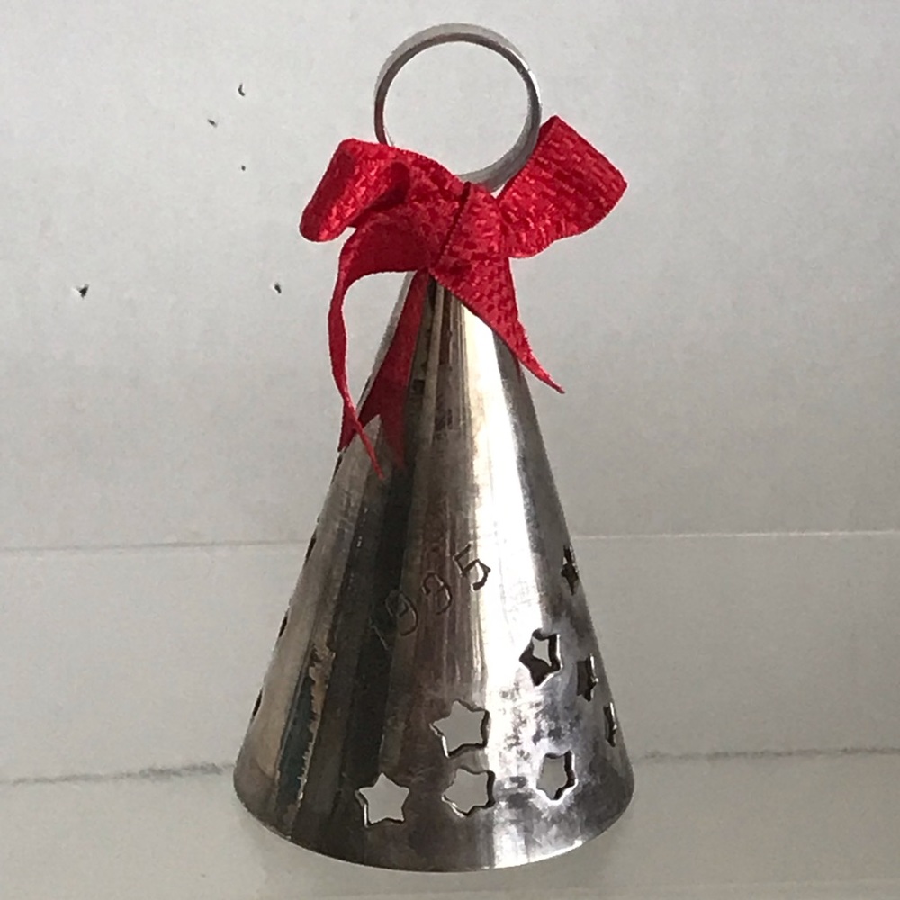 1995 Silver-Plated Star Pierced Cone Bell Red Ribbon International Silver Co-VTG